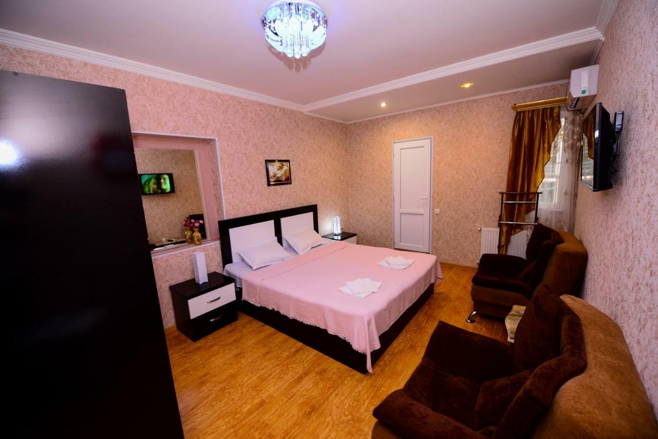 Hotel Mkudro Kutaisi Exterior foto