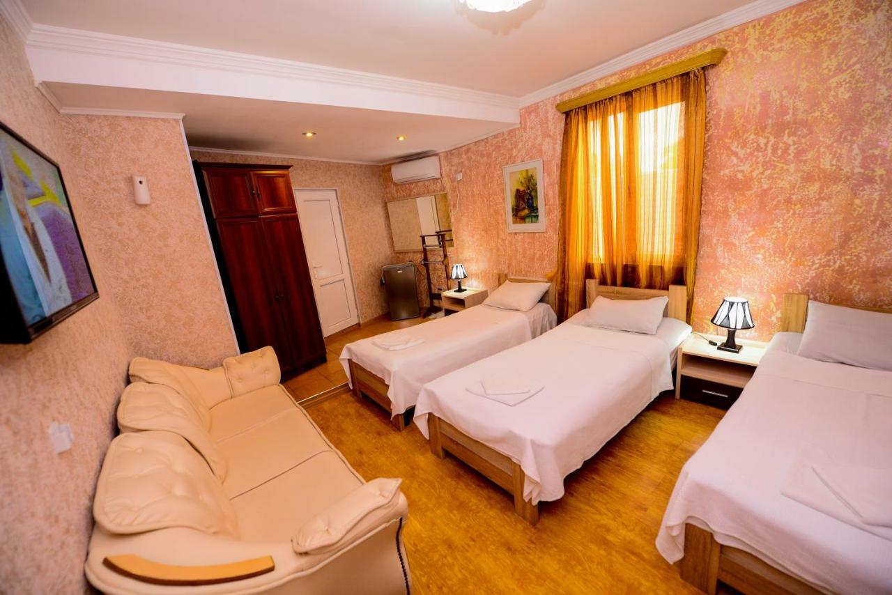 Hotel Mkudro Kutaisi Exterior foto